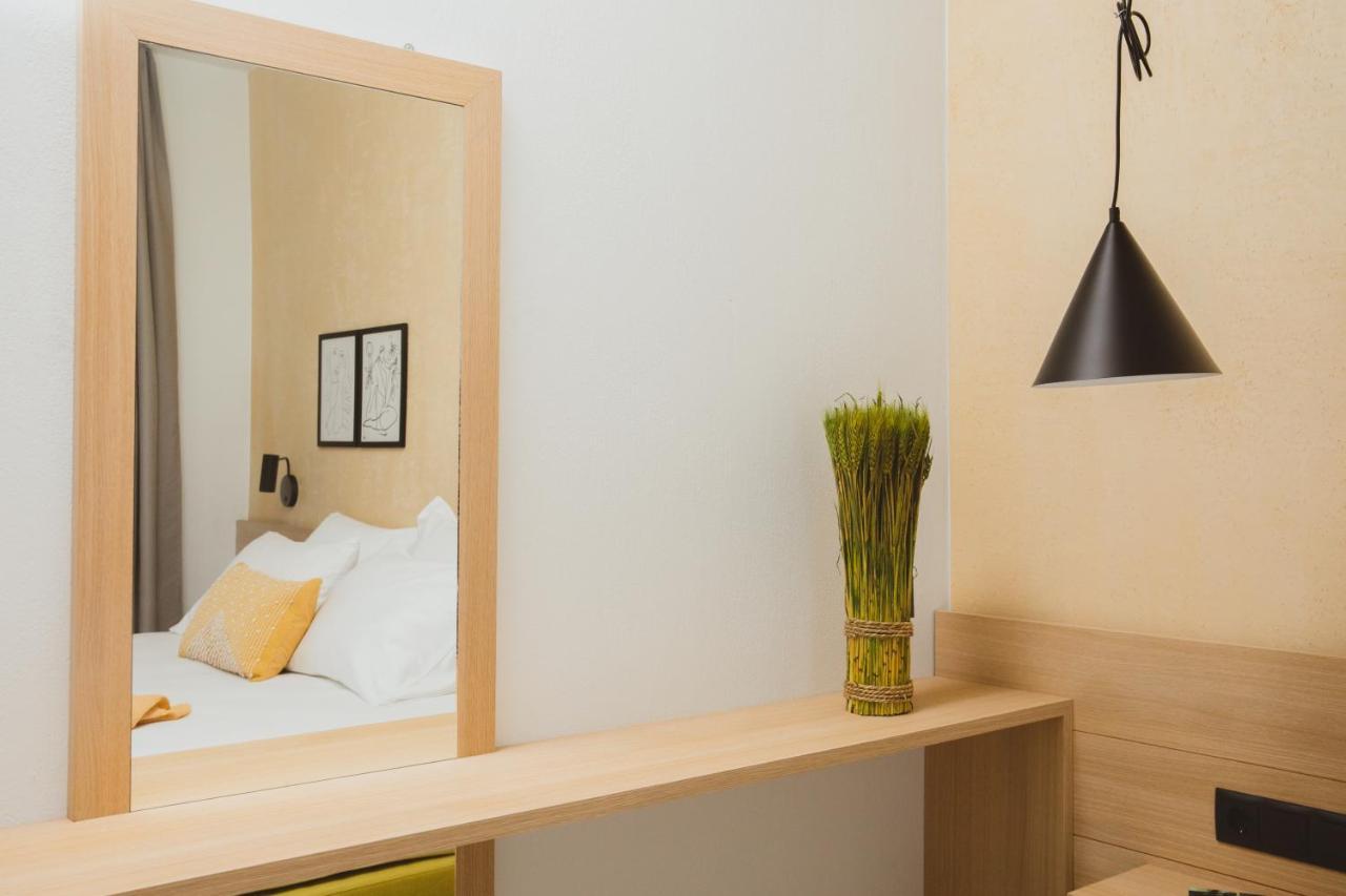 לימנאס Essentia Vita Comfy Suites מראה חיצוני תמונה