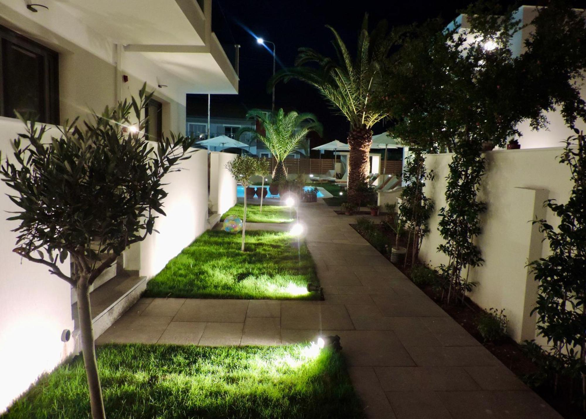 לימנאס Essentia Vita Comfy Suites מראה חיצוני תמונה